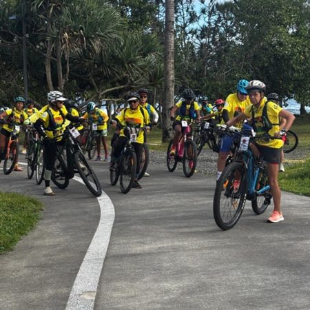 Tour Velo SAF France KFrine groupe à vélo